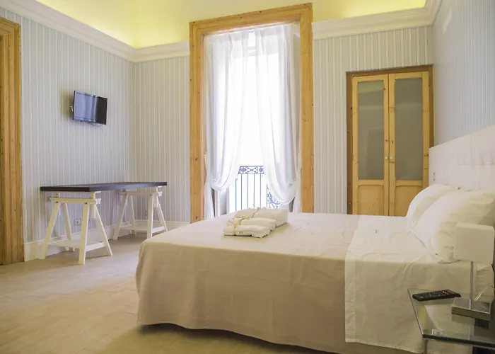 Porta Baresana לינה וארוחת בוקר 4*